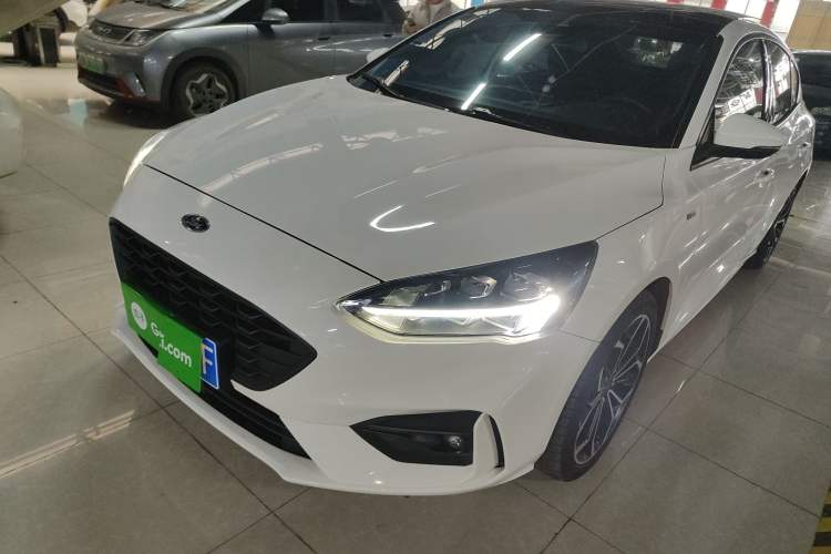 Used Ford Focus 2021 Sedan EcoBoost 180 Automatic ST Line