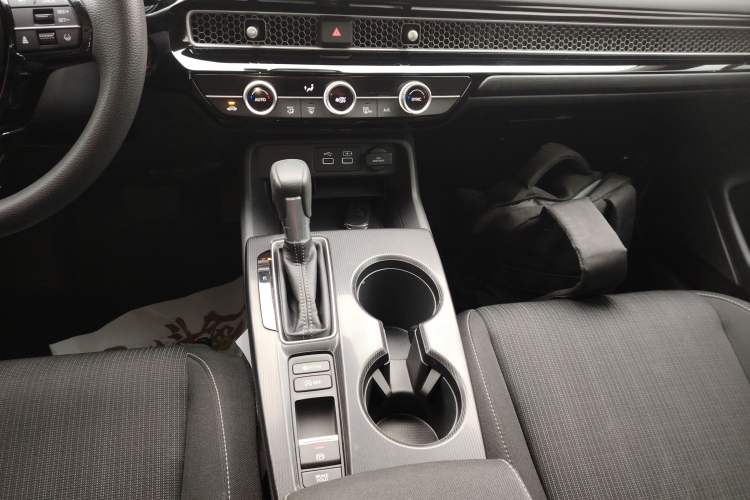 Used Honda Civic 2022 240TURBO CVT Dynamic Edition