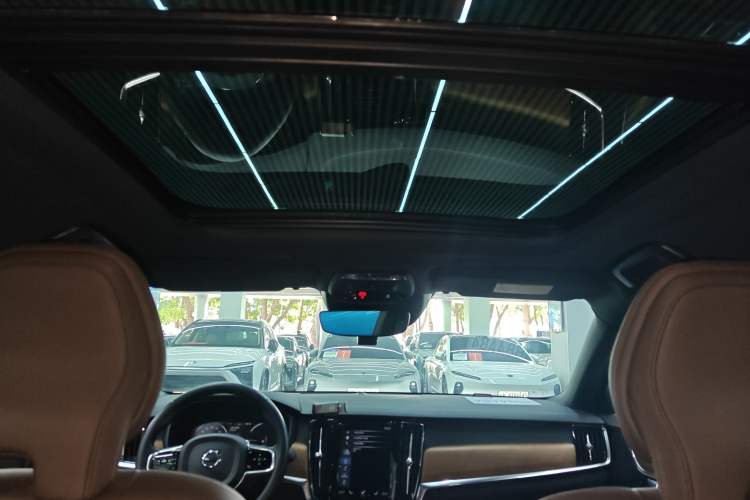 Used Volvo S90 New Energy 2021 T8 eDrive Hybrid Zhiyi Luxury Edition