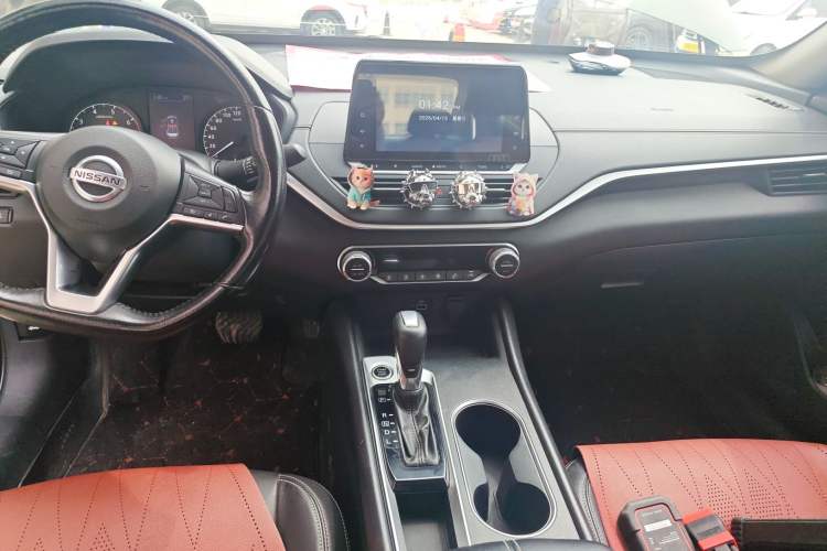 Used Nissan Teana 2020 Revised Version 2.0L XL Comfort Edition Audio And AC Panel