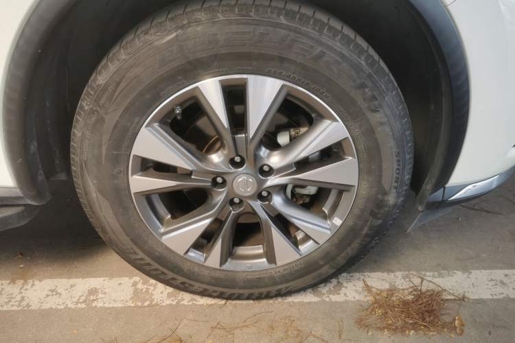 Used Nissan Murano 2021 2.5L XL Two-Wheel Drive Smart Connect Luxury Edition
