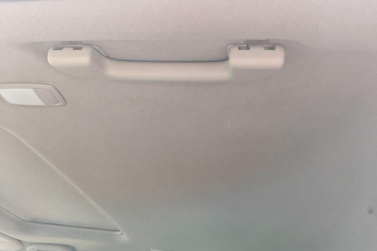 Used Nissan Terra 2018 2.5L Automatic 2WD Luxury Edition