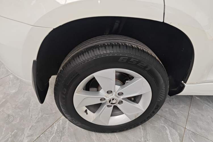 Used Skoda Yeti 2017 TSI280 DSG Car Enjoy Brothers Edition