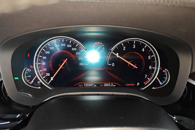 Used BMW 5 Series 2018 Restyled 530Li Luxury Edition M Sport Package
