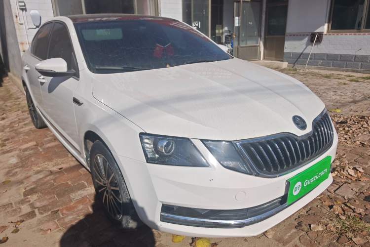 Used Skoda Octavia 2018 TSI230 DSG Luxury Edition
