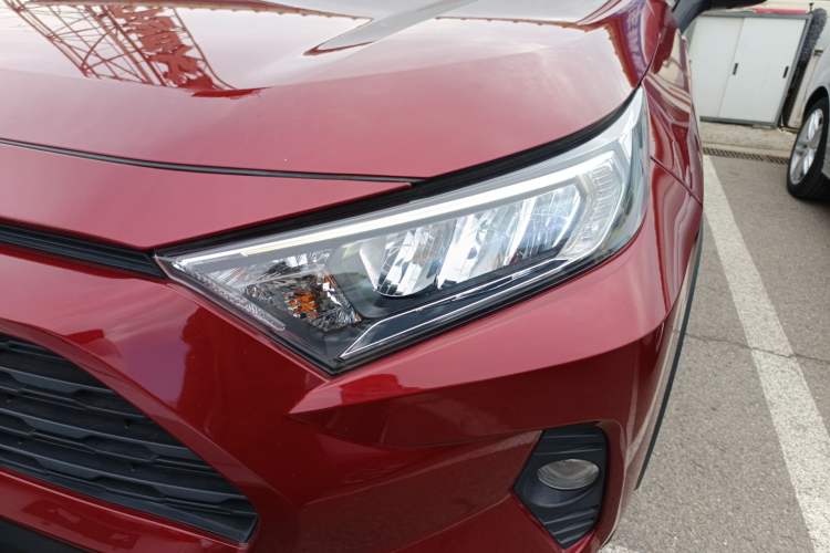 Used Toyota RAV4 2020 2.0L CVT 4x4 Trend Edition