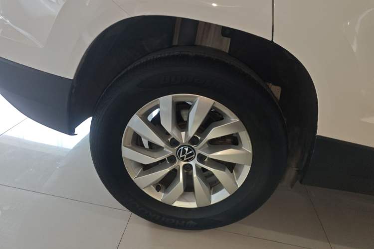 Used Volkswagen Tharu 2021 280TSI Two-Wheel Drive Trend Edition
