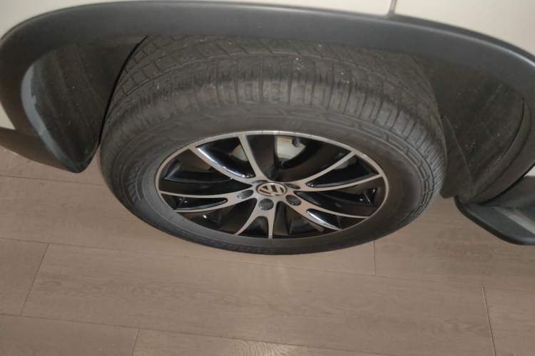 Used Volkswagen Tiguan 2016 300TSI Automatic Two-Wheel Drive Luxury Edition Exterior 5