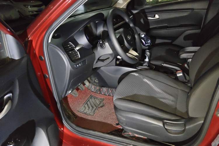 Used Kia K2 2017 Sedan 1.4L Manual Transmission GLS Driver Seat