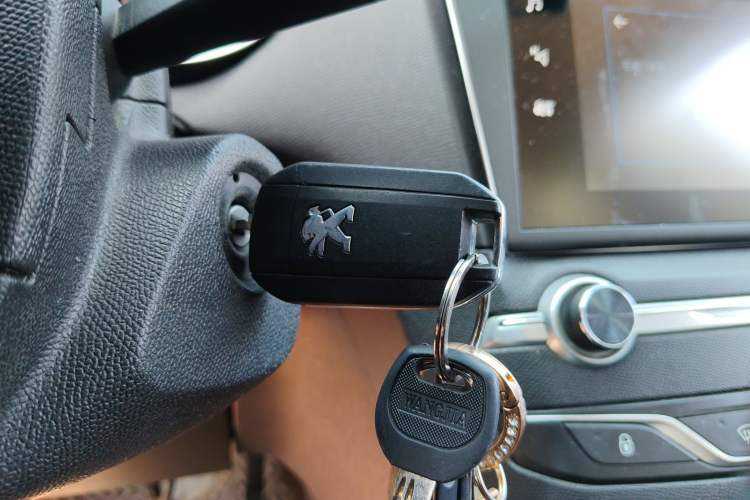 Used Peugeot 408 2018 Revised 350THP Automatic Luxury Edition Vehicle Key