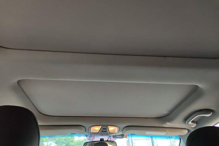 Used Kia K5 2014 2.0L Automatic LUXURY Headliner