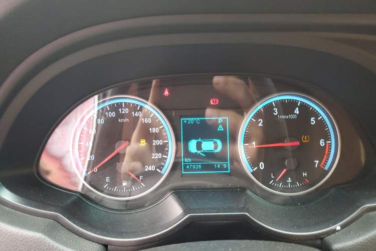 Used Brilliance V5 2016 1.5T Automatic Two-Wheel Drive Smart Version Instrument Cluster