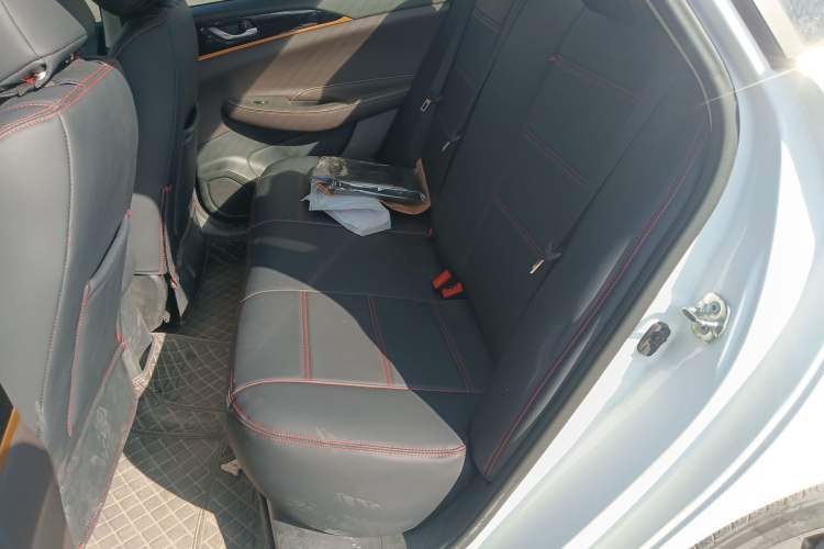 Used CHANGAN Eado DT 2019 1.6L Automatic Smart Enjoyment Model China VI Standard
