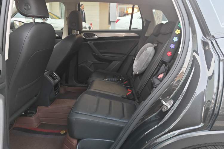 Used Volkswagen Tayron 2020 330TSI Two-Wheel Drive Luxury Smart Connectivity Version
