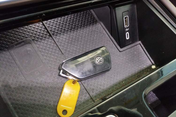 Used Volkswagen Viloran 2024 330TSI Luxury Edition