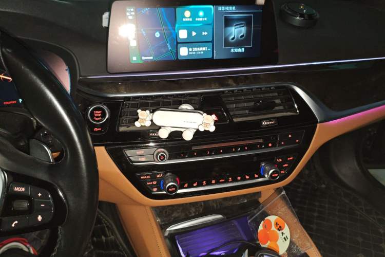 Used BMW 5 Series 2018 530Li Leading Model M Sport Package
