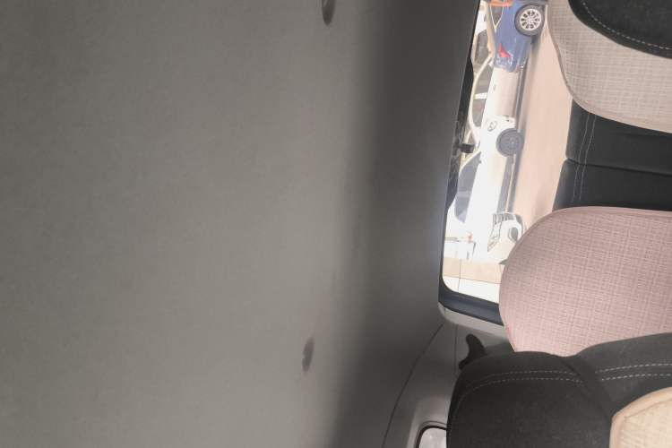 Used Chery New Energy QQ Ice Cream 2022 170km Sundae Phosphate Lithium-Ion