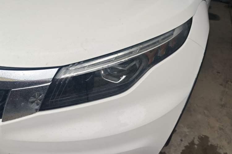 Used Qoros 5 2019 1.6T Automatic Zhiyun Connect (AliOS) Edition Prestige Model
