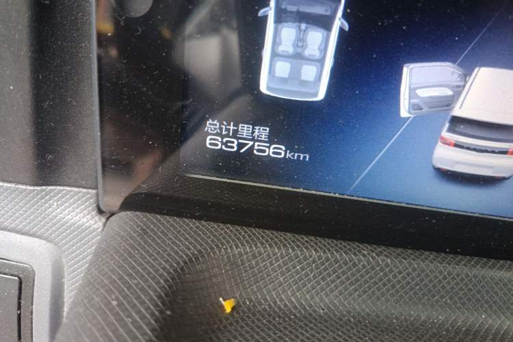 Used Wuling Hongguang MINIEV 2022 Macaron Premium Model – Lithium Iron Phosphate Odometer Close Up