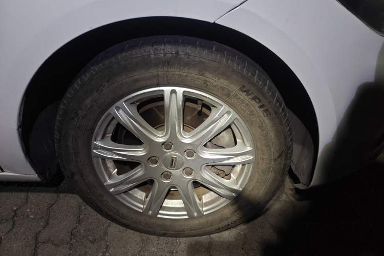 Used Qoros 3 2018 Sedan 1.6L Automatic Leading Model