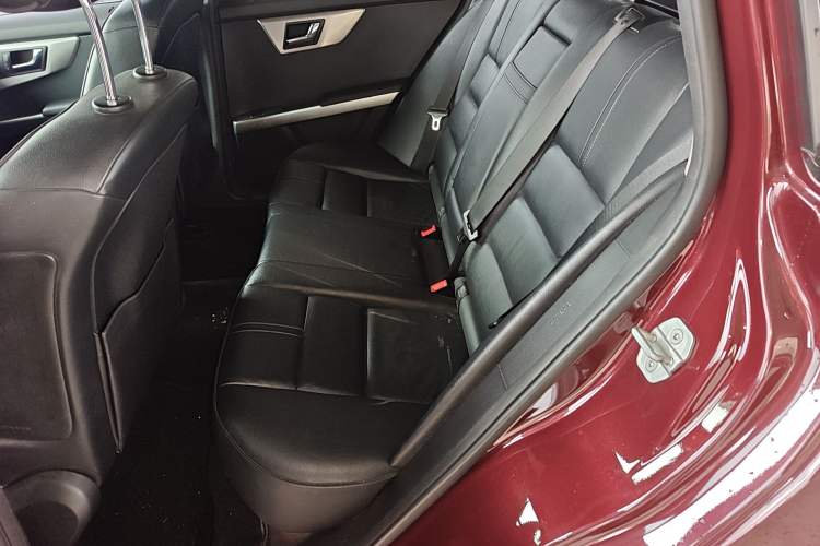 Used Mercedes-Benz GLK-Class 2011 GLK 300 4MATIC Luxury Model Left Rear Seat