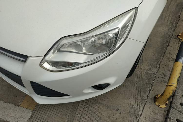 Used Ford Focus 2012 Sedan 1.6L Automatic Comfort Model