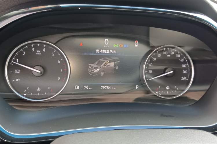 Used Buick GL8 2021 Land Cruiser Executive Class 652T Luxury Model