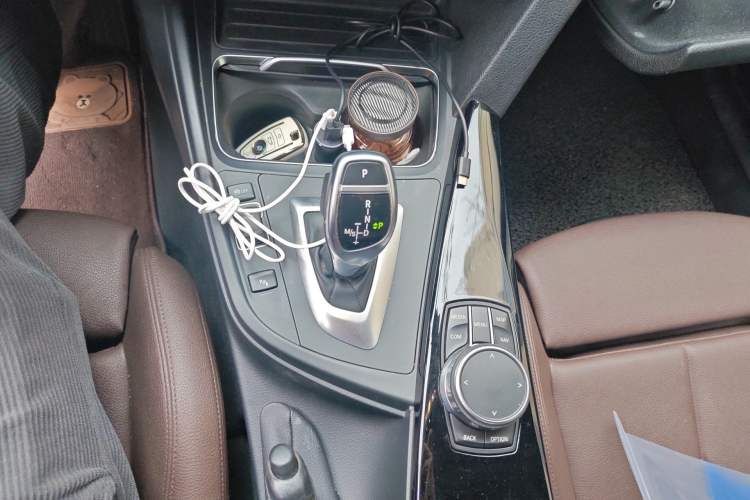 Used BMW 3 Series 2018 320Li Leading Model M Sport Package Gear Lever