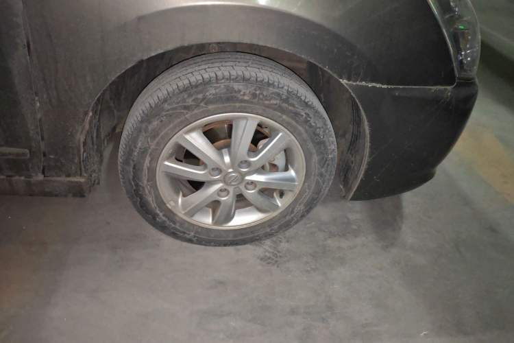 Used Nissan Sylphy 2019 Classic 1.6XE+ CVT SmartConnect Leading Edition Right Front Wheel Hub