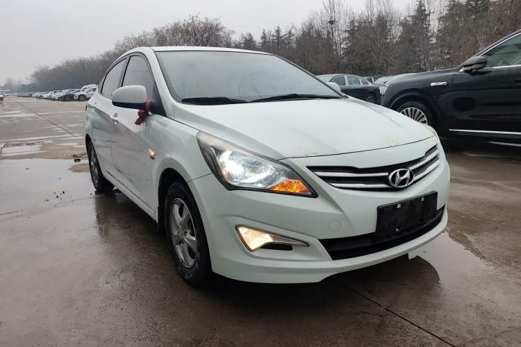 Used Hyundai Verna (older generation) 2014 1.4L Automatic Smart GLS