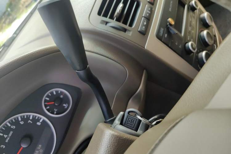 Used Buick GL8 2014 2.4L Comfort Edition
