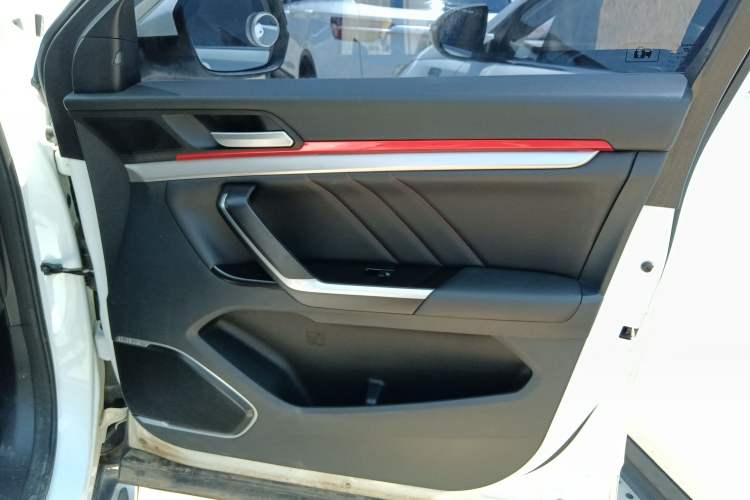 Used Haval H4 2020 Enjoy Edition 1.5T DCT Powerfully Packed Interior 5