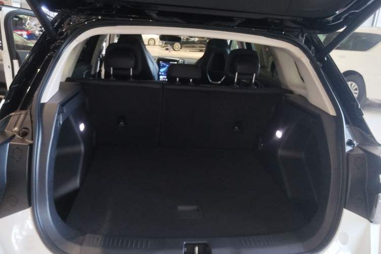 Used Hongqi HS3 2023 2.0T All-Wheel-Drive Youwei Version
