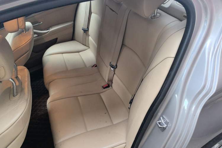 Used BMW 5 Series 2013 520Li Elegant Edition
