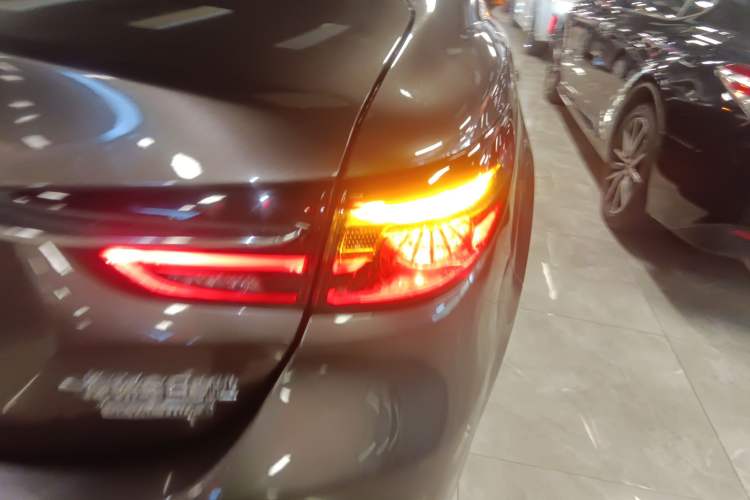 Used Mazda Atenza 2020 2.5L Skyline Sport Edition
