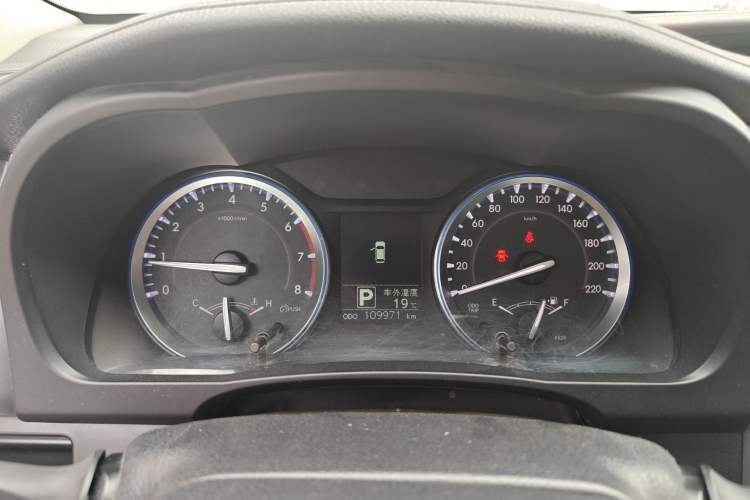 Used Toyota Highlander 2017 2.0T Four-Wheel Drive Luxury Edition 7 Seats Instrument Cluster