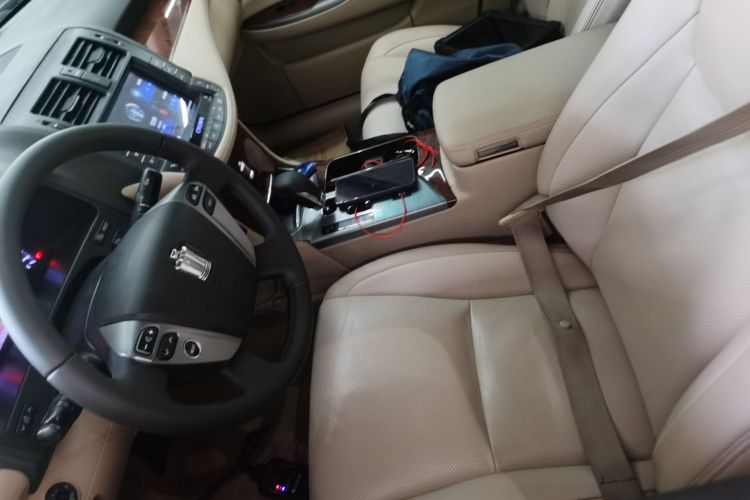 Used Toyota Crown 2012 2.5L Royal Leather Edition
