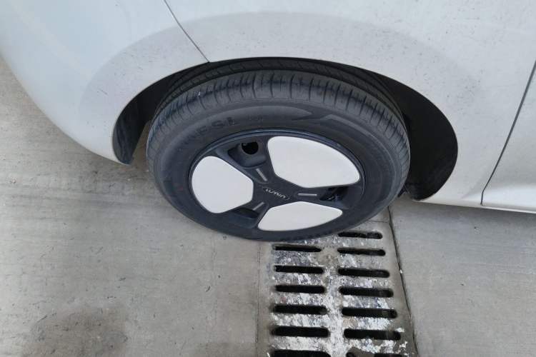 Used CHANGAN NEVO Lumin 2025 205 km Xiangqin Version Right Rear Wheel Hub