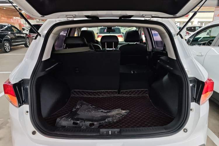 Used Soueast DX3 2018 1.5T CVT Luxury Model
