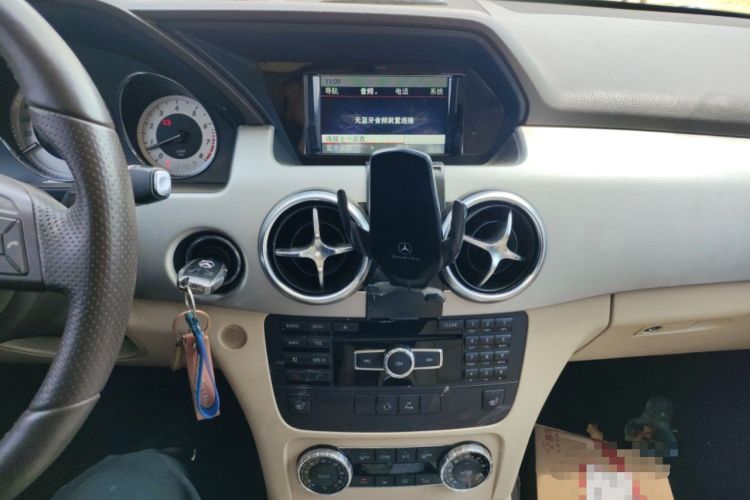 Used Mercedes-Benz GLK-Class 2013 GLK 300 4MATIC Dynamic Sunroof Model
