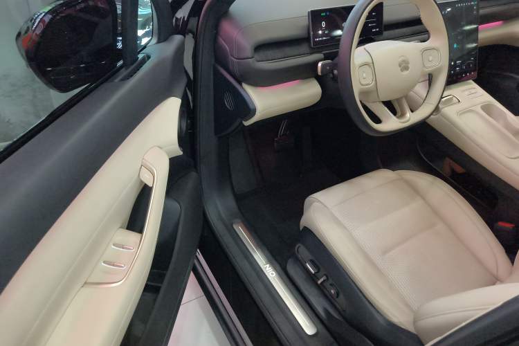 Used Nio ES6 2023 75 kWh Driver Seat