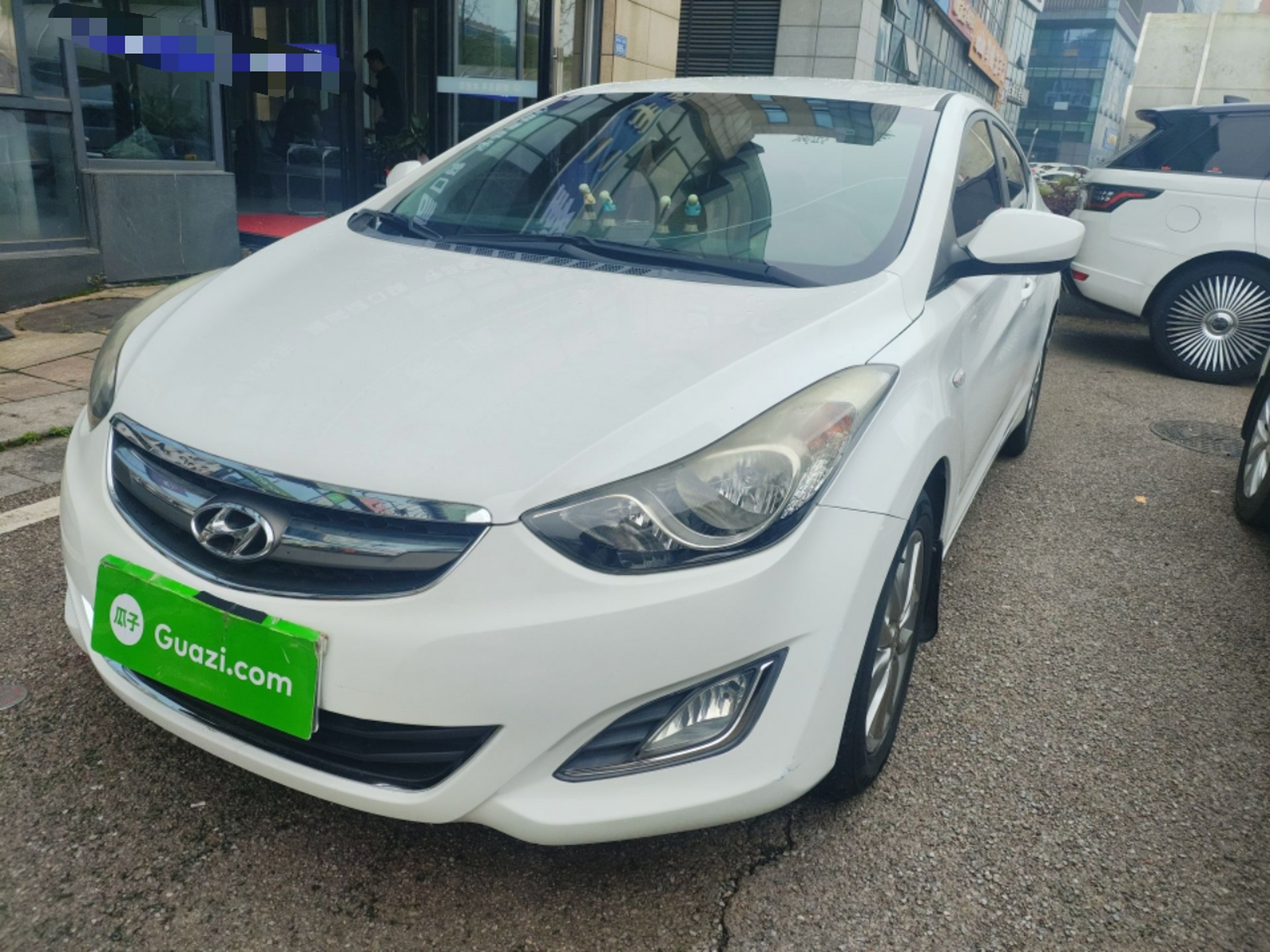 Parte inferior delantera