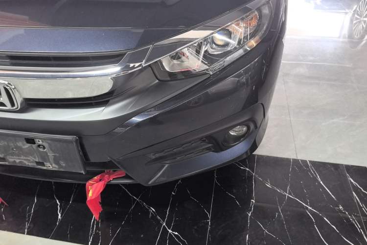 Used Honda Civic 2016 220TURBO CVT Luxury Edition
