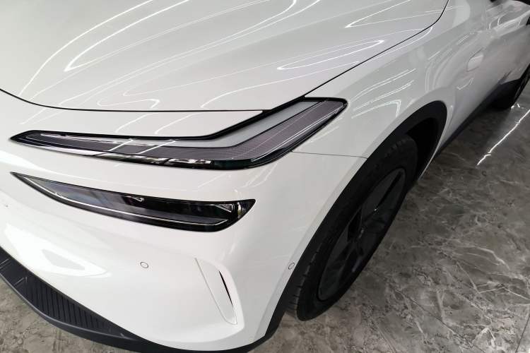 Used ONVO L60 2025 Model—60 kWh Rear-Wheel-Drive Version
