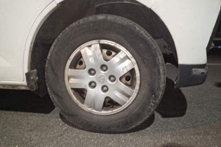 Used Chana Ruixing EM80 2022 Flat Roof with Liftgate 2 Seats 60kW 41.86kWh
