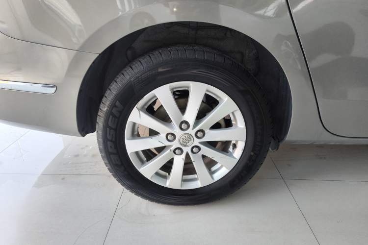 Used Buick GL8 2018 28T Comfort Model China VI Standard
