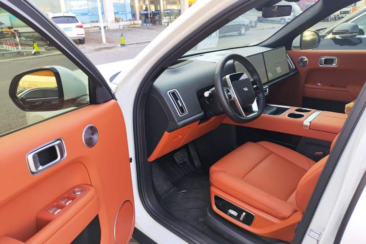 Used Li Auto L9 2025 Ultra Smart Refreshed Edition
