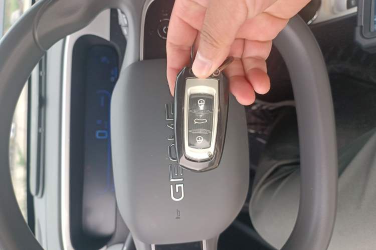 Used Geely Galaxy Panda 2025 210km Panda Kart Vehicle Key