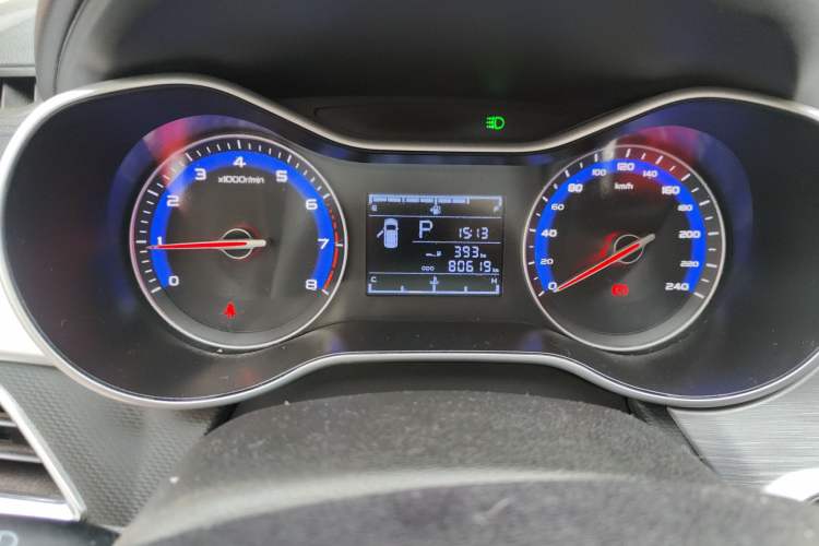 Used Geely Auto Vision 2019 Upgraded Model 1.5L CVT Prestige Version China VI Standard
