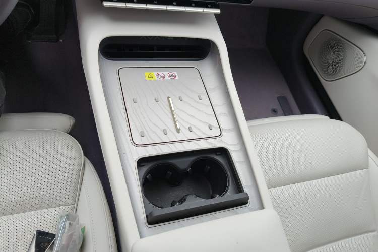 Used Avatr 12 2026 Ultra Pure-Electric All-Wheel-Drive Version
